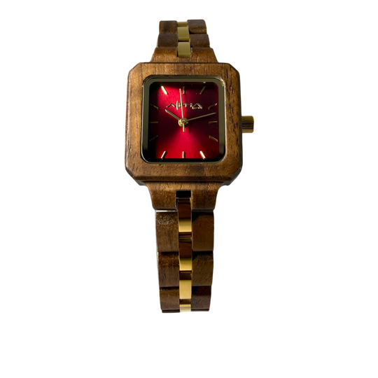 Scarlet Isle full front view