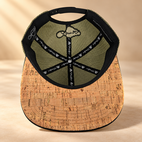 Gladiator cork underbill with gold accents